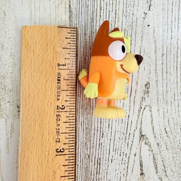 Bluey Bingo Name Tag Frog Heeler Sister Figure Blue NEW - Picture 8 of 8